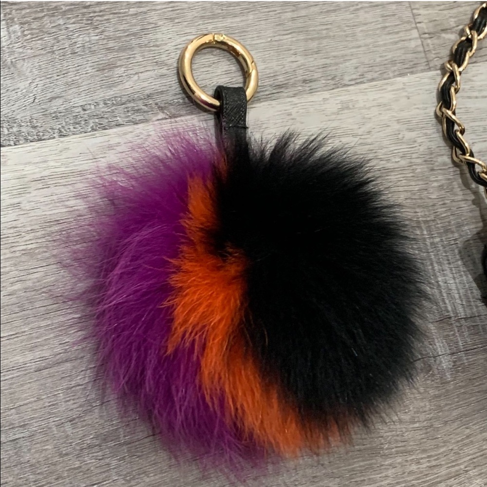 [All for$6-20 ]COPY - Large soft fur chain